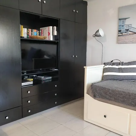 Bonavista With A Balcony - * كاليليا